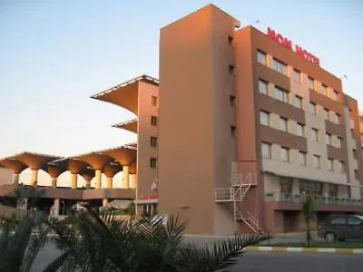 Mom Hotel Izmir 4*,