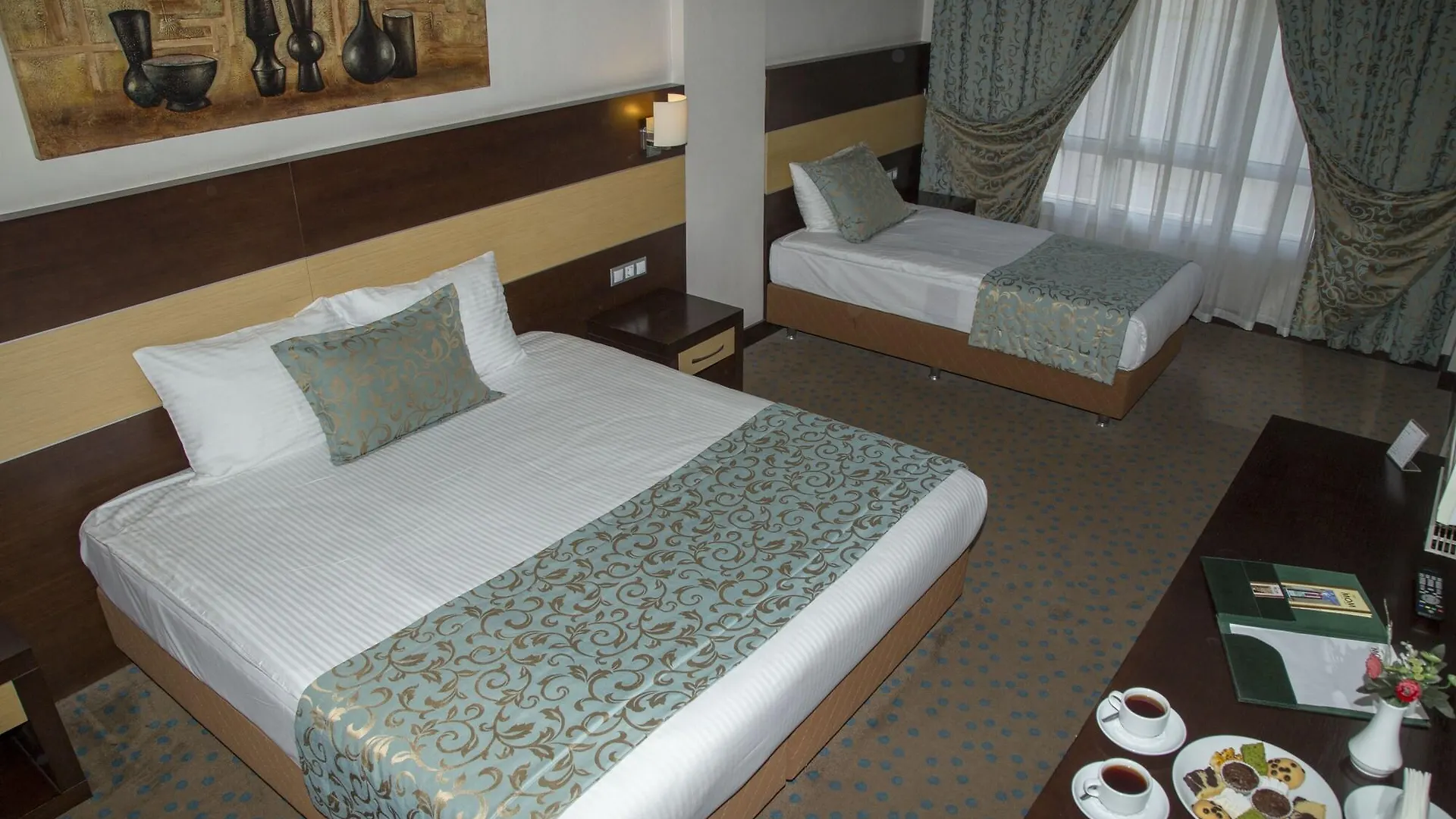Mom Hotel Esmirna Turquía